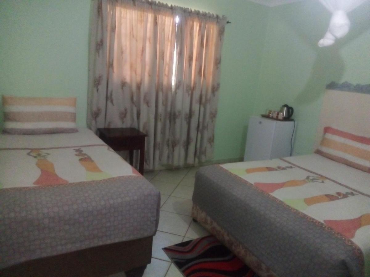 Gloria'S Bed And Breakfast Livingstone Exteriér fotografie