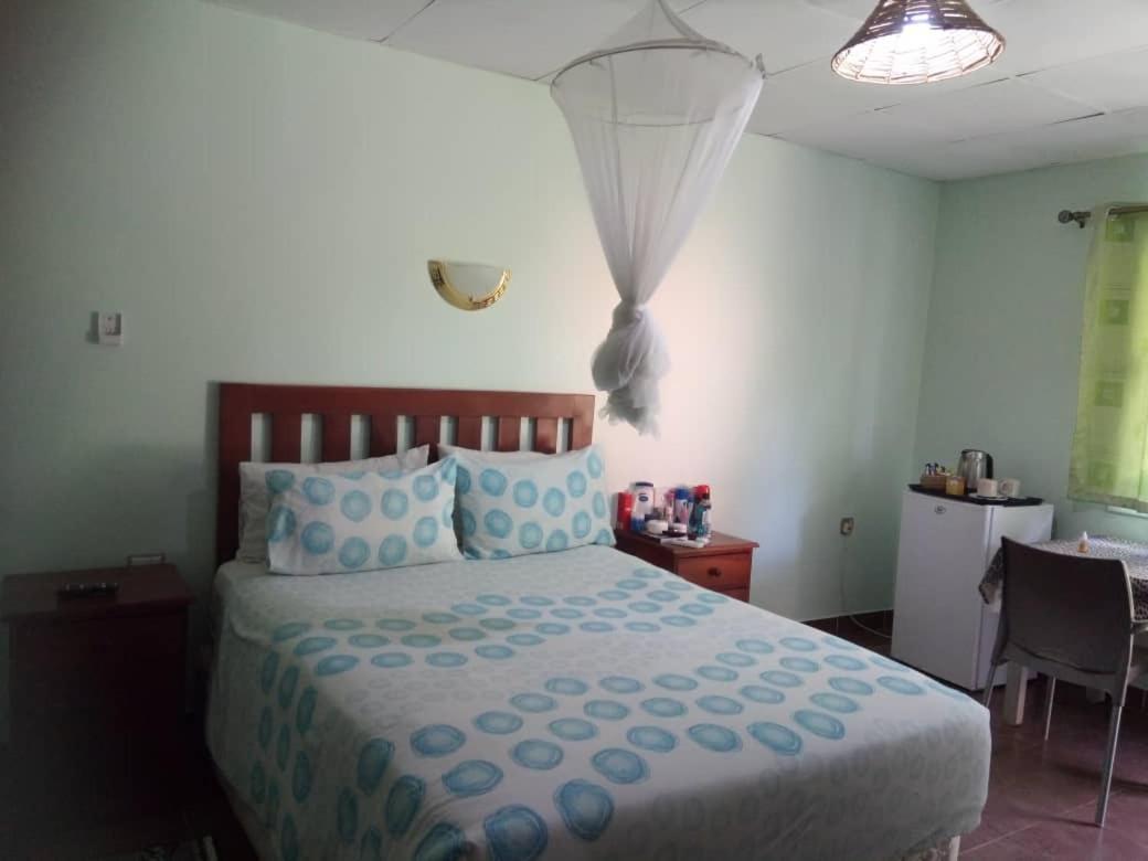 Gloria'S Bed And Breakfast Livingstone Exteriér fotografie